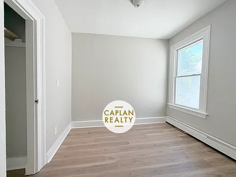 4 bed, 1600 sqft, $2,650 — Photo 4