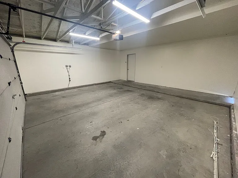4300 Saddlewood Trl SE — Photo 10