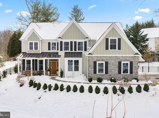 814 Newtown Rd, Berwyn, PA 19312