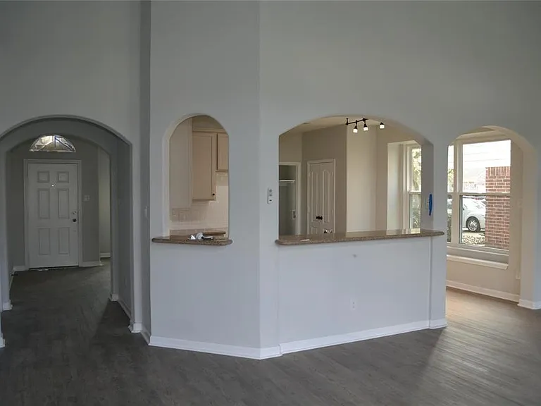 9514 Curry Landing Dr — Photo 17