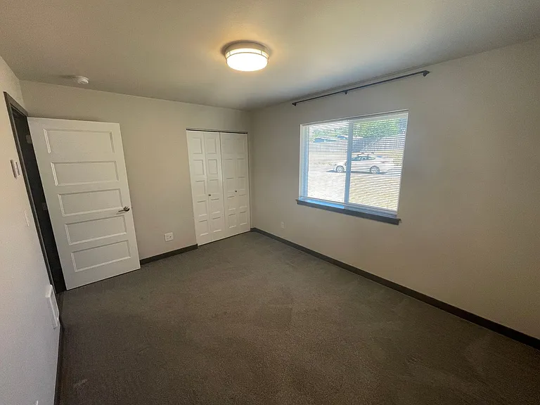 2525 El Mar St — Photo 17