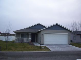 1622 Cactus Loop, Richland, WA 99352