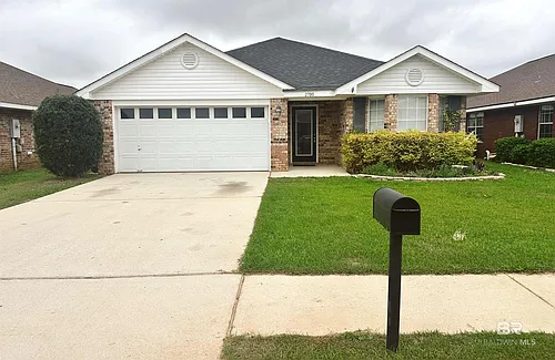 2700 Hampton Park Cir Photo 1