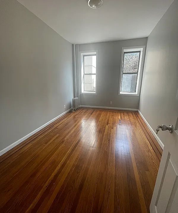 1st image of 2610 Glenwood Rd #4C