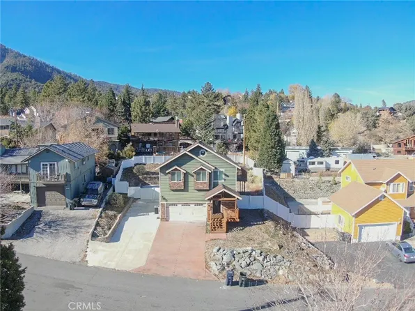 5480 Locarno Dr, Wrightwood, CA 92397