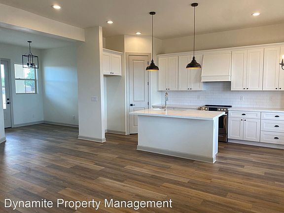 5th image of 30833 N 163rd St