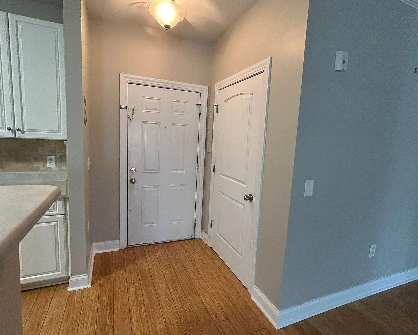 Don't miss this 4-bed, 3-bath condo TWO miles from the ocean! — Photo 3