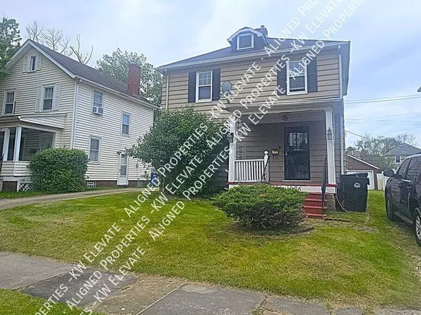 1076 E 177th St, Cleveland, OH 44119