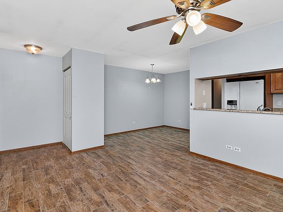5th image of 1351 N Winslowe Dr Unit 302