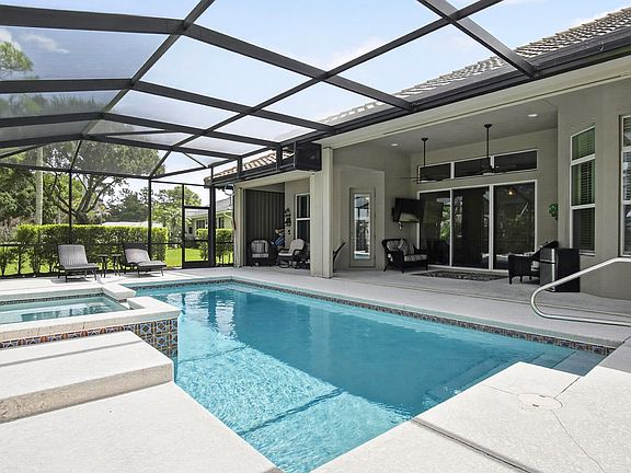 5th image of 9431 Meadowood Drive