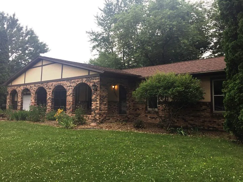 9212 Turkey Hollow Rd photo 1