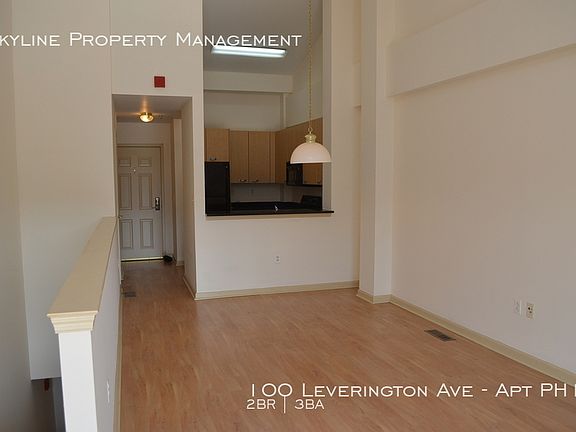 4th image of 100 Leverington Ave Ph 17