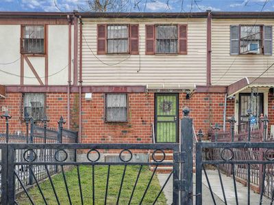686 Saint Anns Avenue, Bronx, NY, 10455