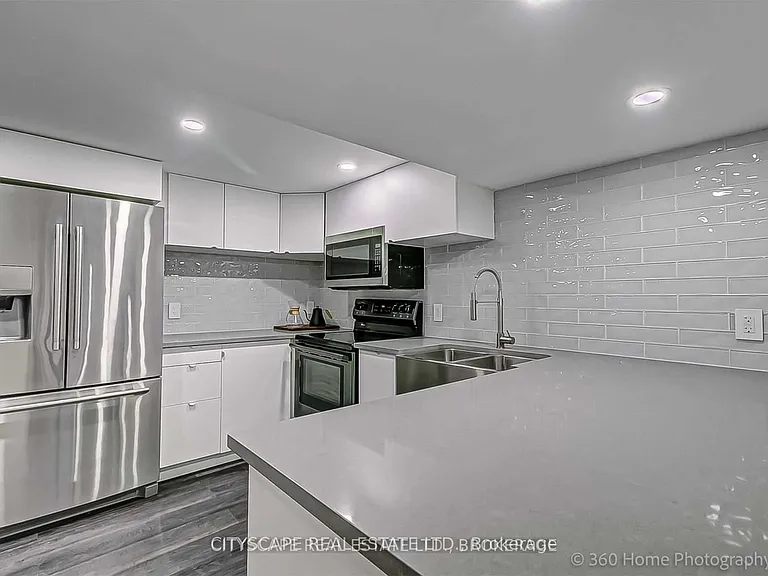 176 Wellesworth Dr #BASEMENT — Photo 4