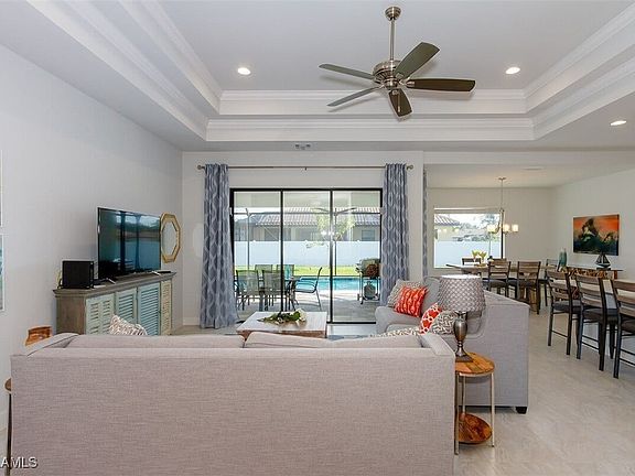 4th image of 5415 Agualinda Blvd