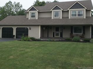 2516 Oak Ridge Ln, Madison, IN 47250