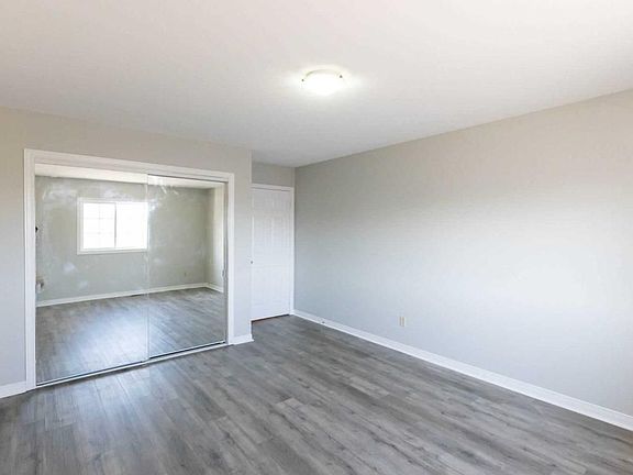2nd image of 89 1st St