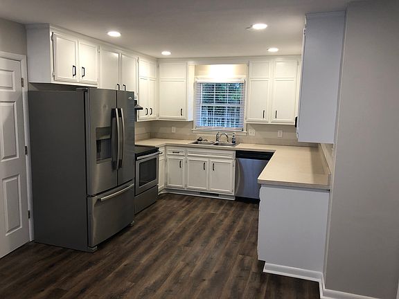 4th image of 3017 Asbury Pl