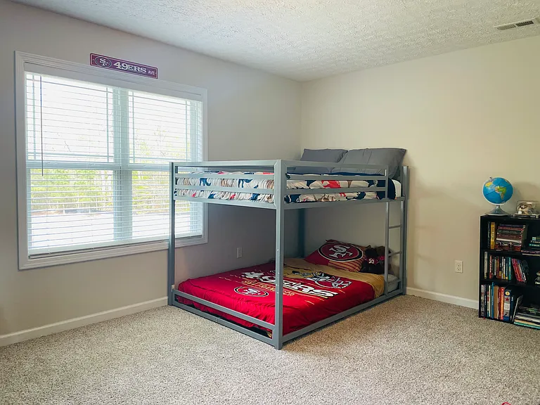 102 Long Pond Dr — Photo 11