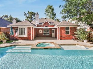 11 Griffin Hill Ct, The Woodlands, TX 77382
