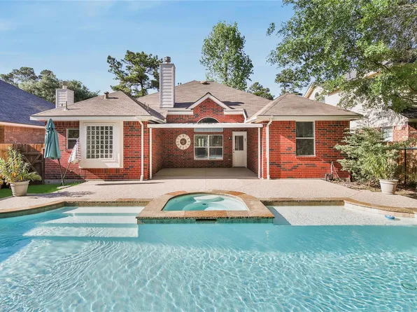 11 Griffin Hill Ct, The Woodlands, TX 77382