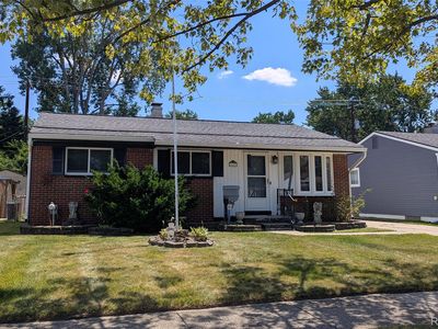 1657 Gloria St, Westland, MI, 48186