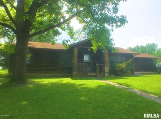 1400 Bobette Ln, Carbondale, IL 62901