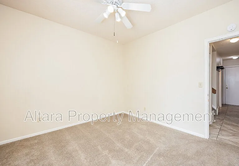 4210 Autumn Heights Dr #B — Photo 11