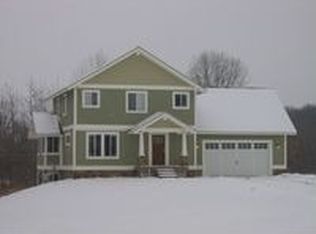 4024 Erika Dr, Pleasant Lake, MI 49272