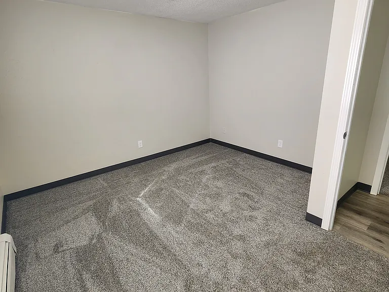 59 E Clark St #12 — Photo 10