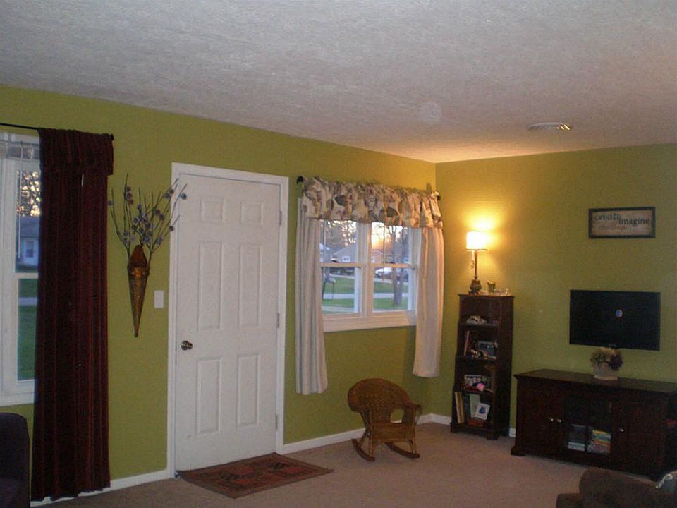 1st image of 1873 Rocklyn Dr