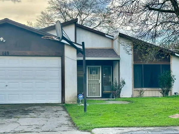 149 Whitethorn Dr, Modesto, CA 95354