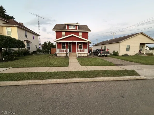 437 S Bodmer Ave, Strasburg, OH 44680