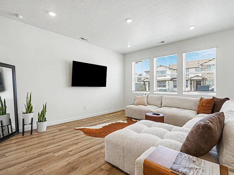 4125 W Perspective St — Photo 7