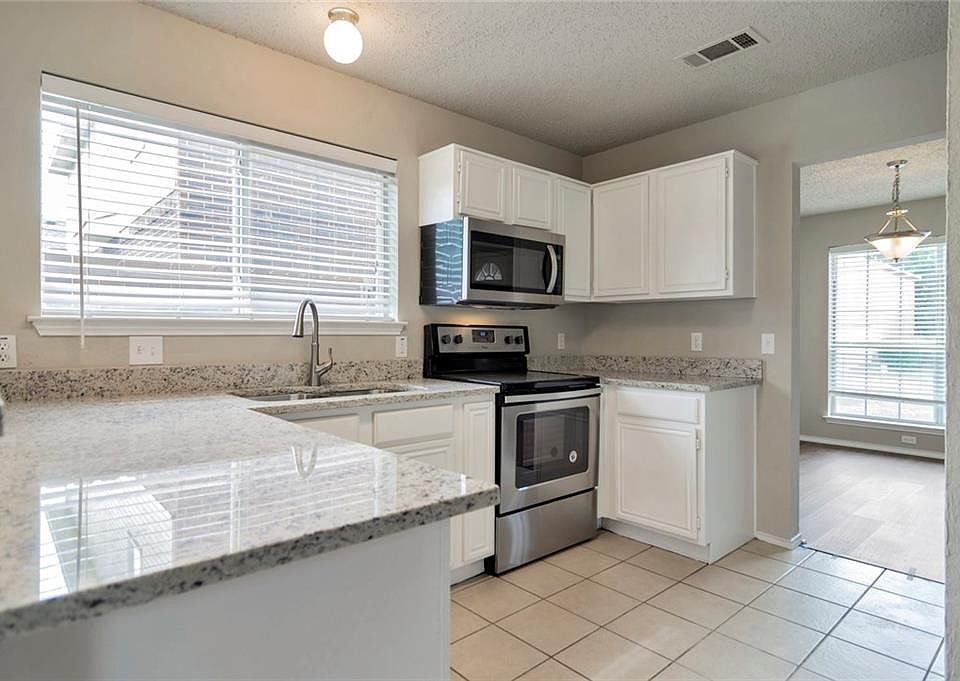 1st image of 547 Alameda Ave