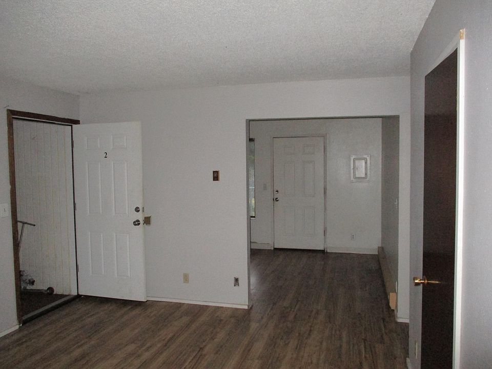 1st image of 200 E Harms Dr #A3