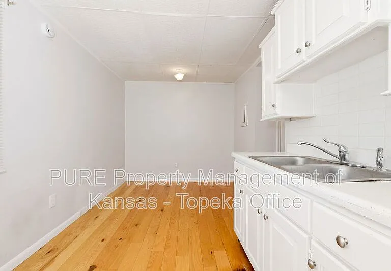 2440 S Mill St #1 — Photo 13