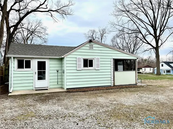 1507 Travis Dr, Toledo, OH 43612