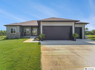 6877 W Benes Creek Rd, Raymond, NE 68428