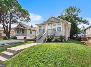 32 Valley Rd, Mount Ephraim, NJ 08059