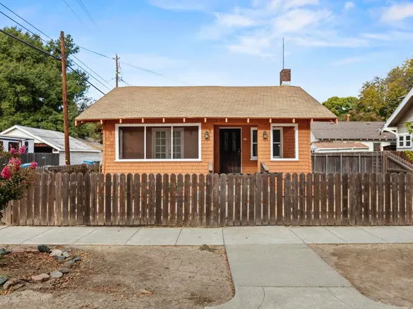 418 7th St, Colusa, CA 95932