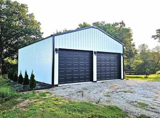 15718 Malone Rd, Thompsonville, IL 62890