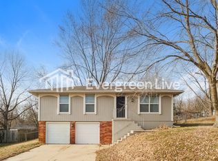 1109 NE 9th St, Blue Springs, MO 64014