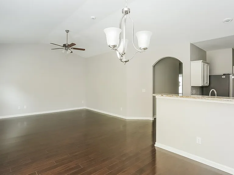 7609 Malden Park Dr — Photo 7