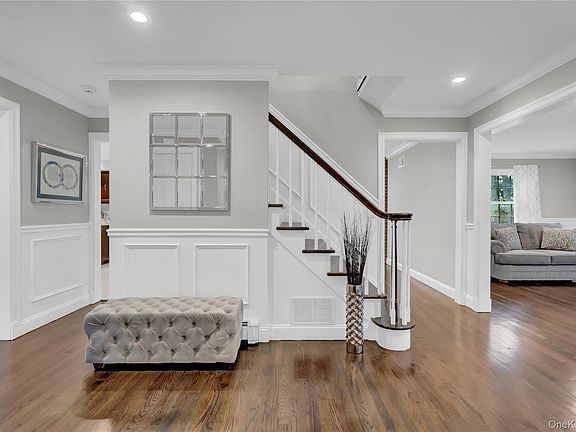 4th image of 34 Hemingway Drive