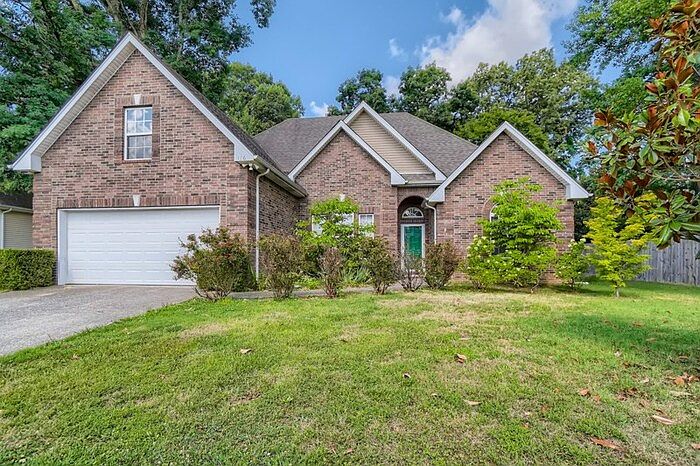 1st image of 106 Foster Dr