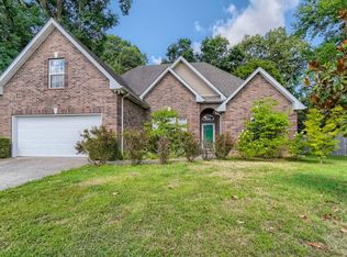 106 Foster Dr, White House, TN 37188