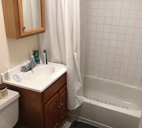 4th image of 240 Sip Ave APT 4C
