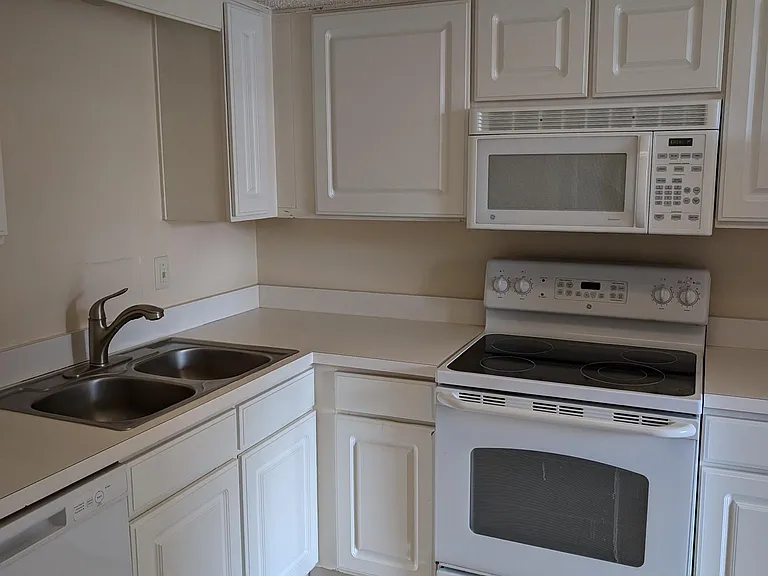 3401 Townsend Blvd #1-310-1 — Photo 11