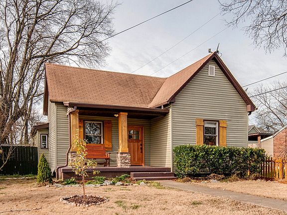 5th image of 707 45th Ave N